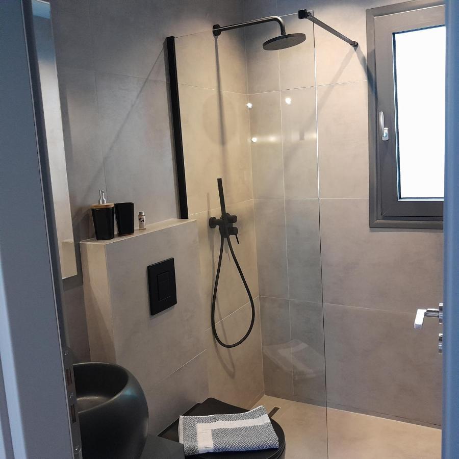 Brand New Flat Near De Bosset Bridge, Argostoli Leilighet Eksteriør bilde