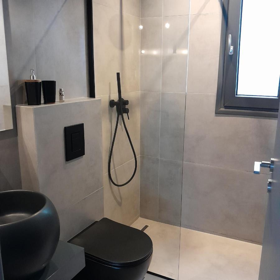 Brand New Flat Near De Bosset Bridge, Argostoli Leilighet Eksteriør bilde